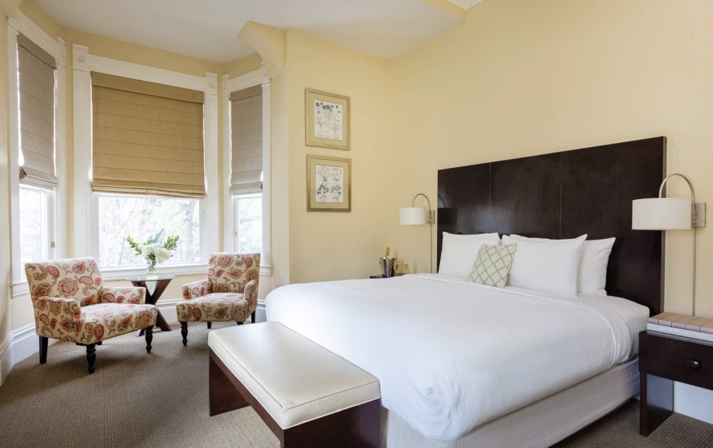 Healdsburg Inn on the Plaza