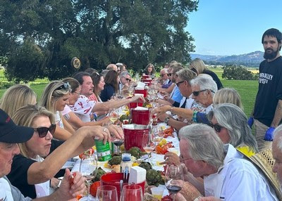 Eventos Lobster Boil at Robert Young Estate Winery
