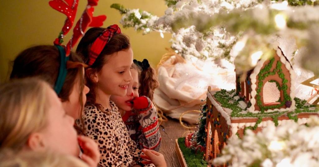 gingerbread house unveiling event healdsburg