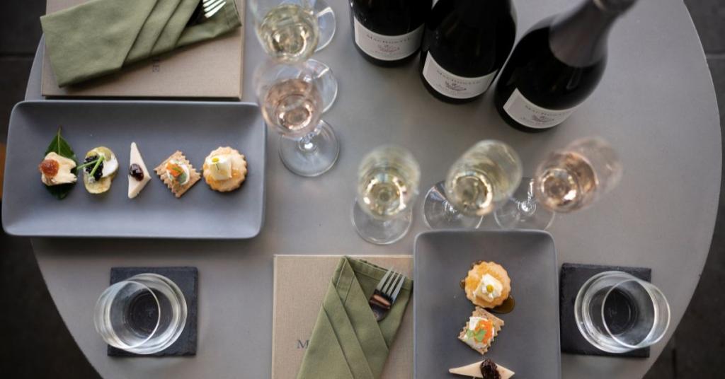 macrostie winery sparkling food and wine pairing